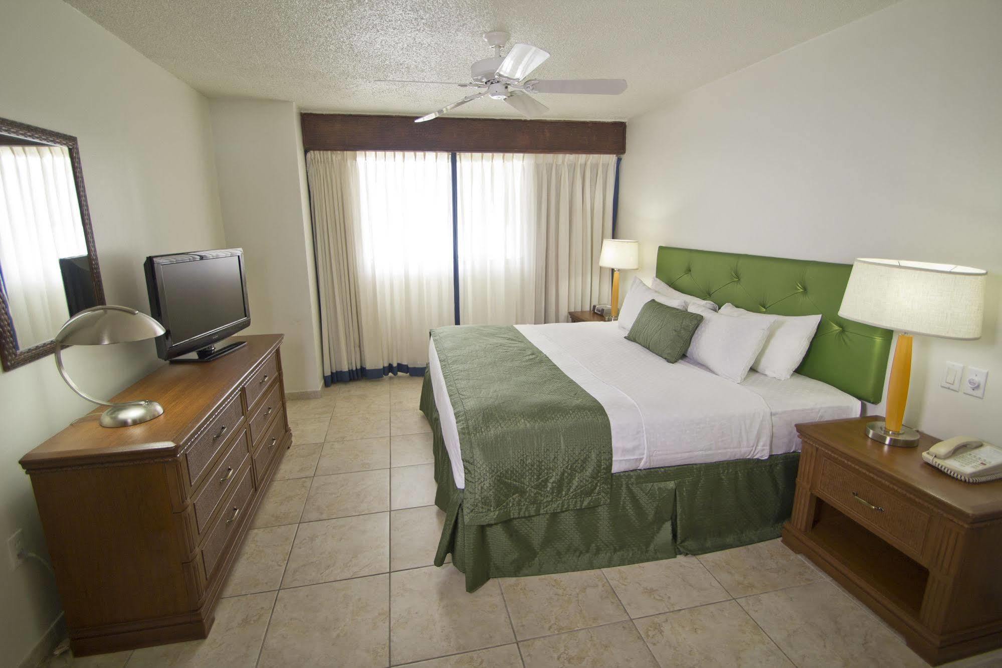 Hilton Vacation Club Flamingo Beach Sint Maarten Pelican Key Quarto foto
